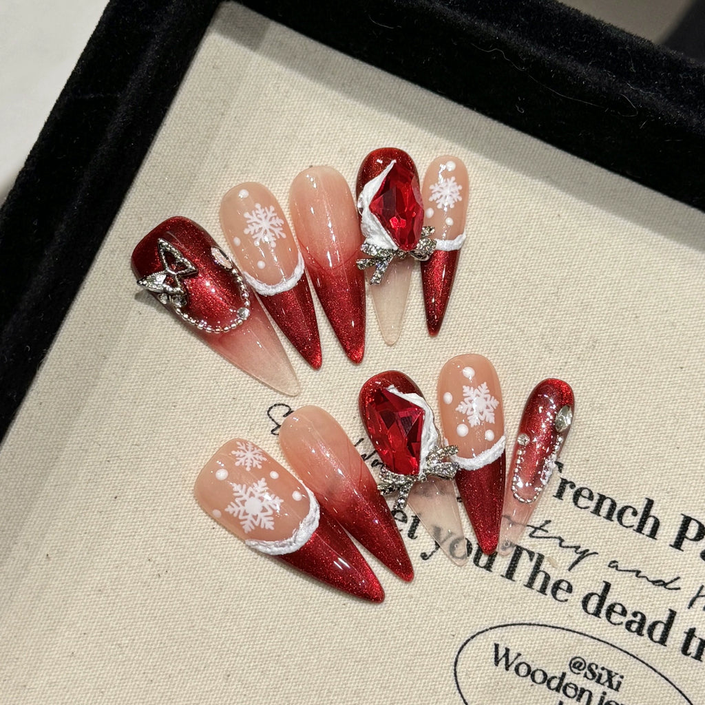 CHRISMAS NAILS-TEN PIECES OF HANDCRAFTED PRESS ON NAIL