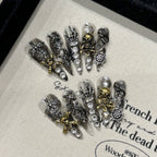 HALLOWEEN NAILS-TEN PIECES OF HANDCRAFTED PRESS ON NAIL
