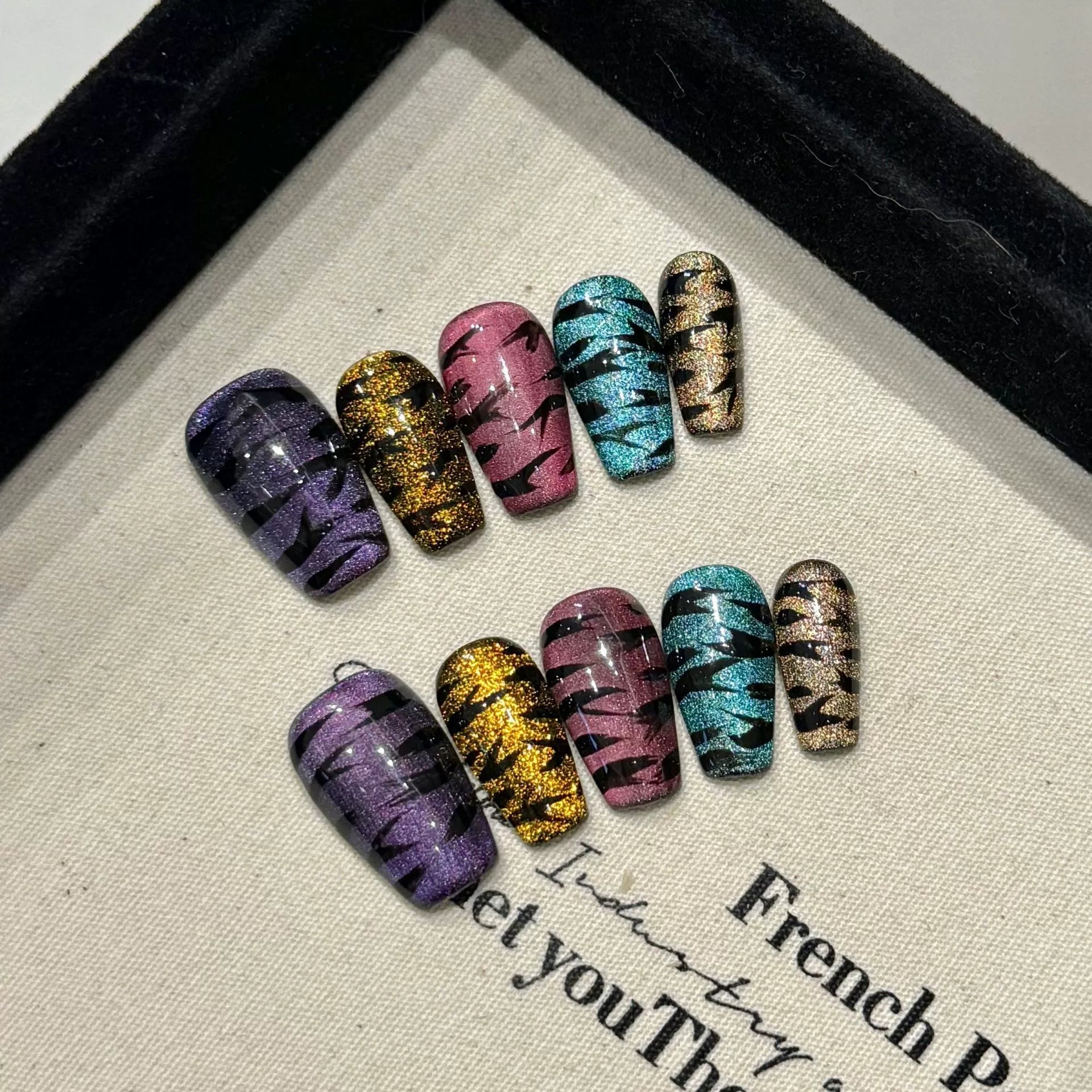 HALLOWEEN NAILS-TEN PIECES OF HANDCRAFTED PRESS ON NAIL
